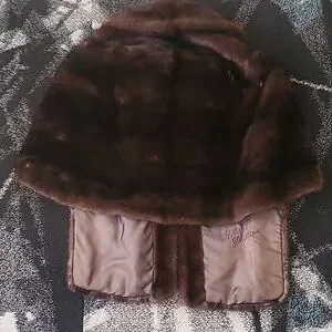 Jackets & Coats | Fettner Felix Friedman Furs Cincinnati  display picture 2